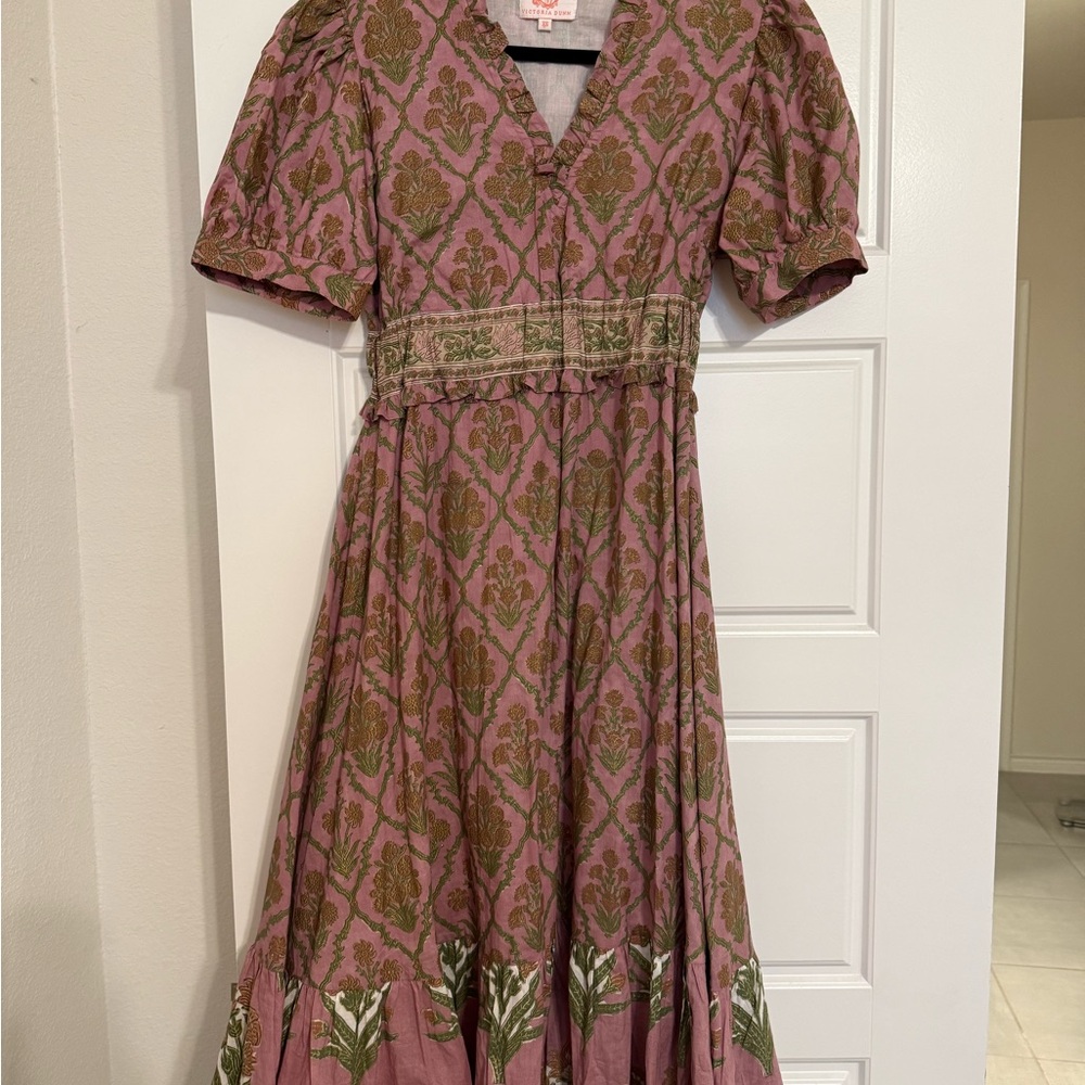 Victoria Dunn Floral Midi Dress
